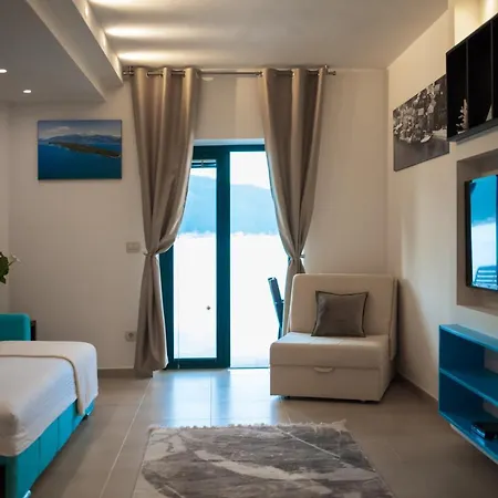 Apartments Ponta Krasici Tivat Exterior photo